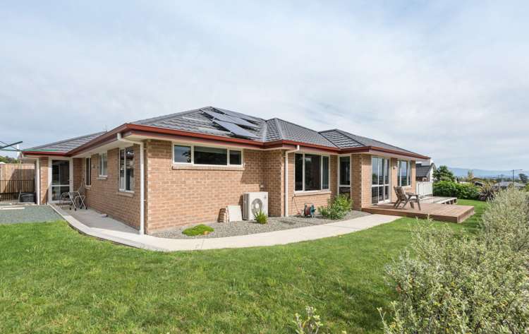 20 Concordia Drive Richmond_4