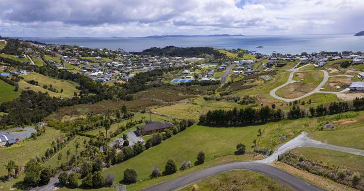 27 Pekama Drive Cable Bay_19