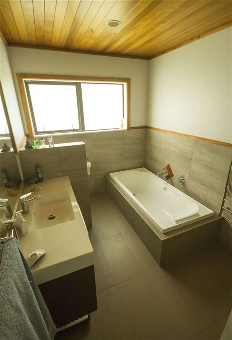 8 Brenton Place Whangamata_9