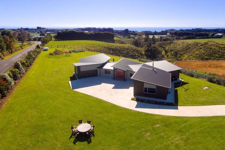 1 Wilson Road Urenui_10