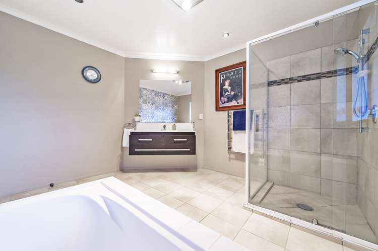 74 Stott Drive Darfield_19