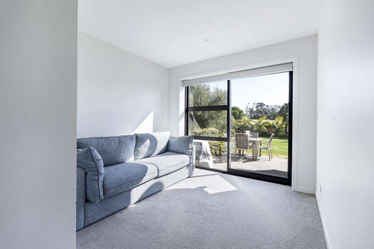 5/11A Baring Terrace Strandon_18