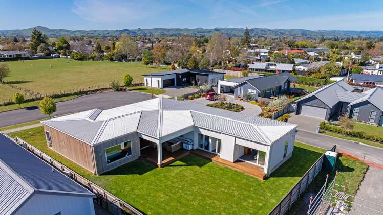 20 Coralie Place Lansdowne_24