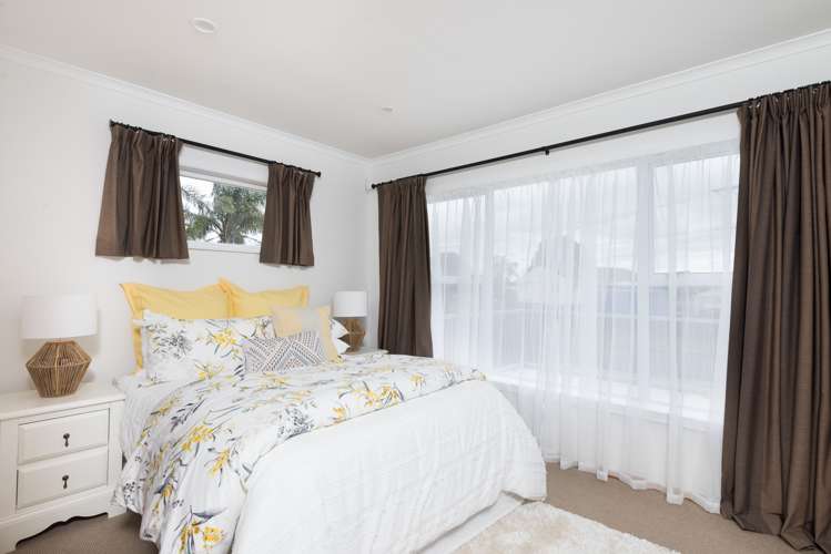 39 Royal View Road Te Atatu South_6