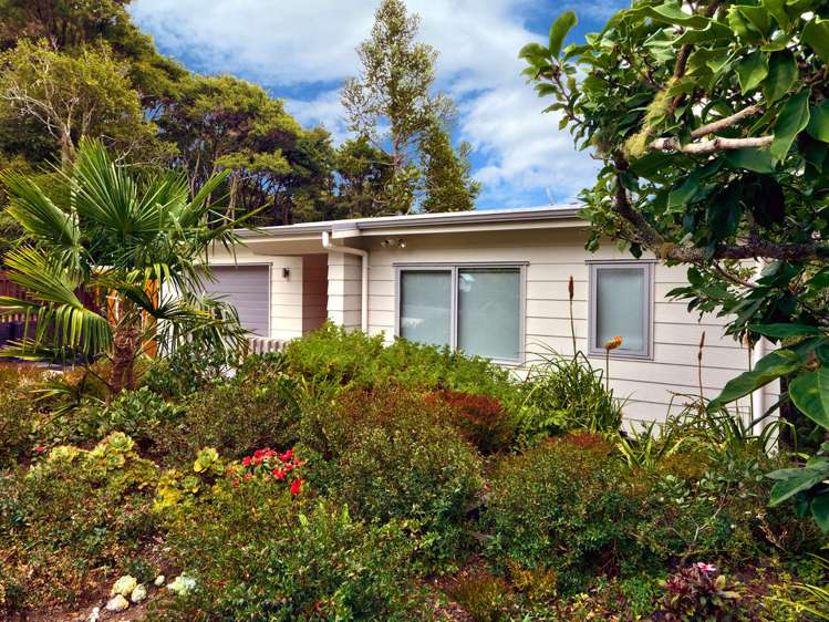 46 Tawini Road Titirangi_1