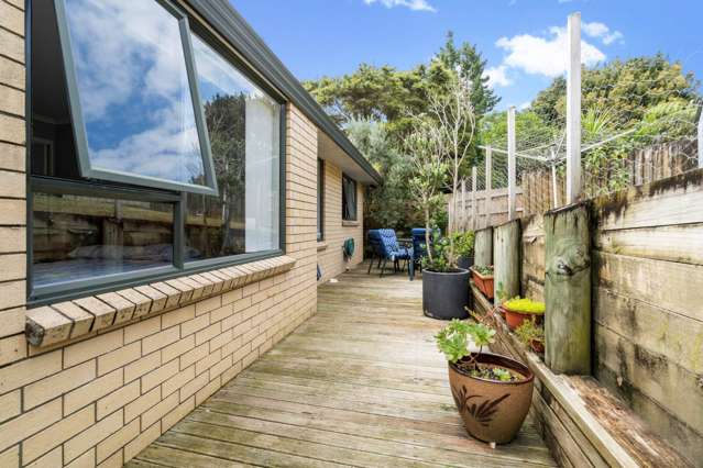 94 Kamara Road Glen Eden_4