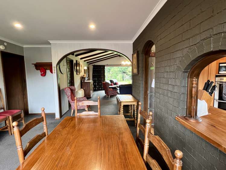 203 Curran Road Otatara_4