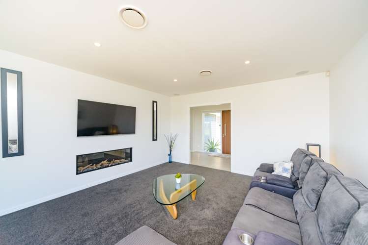 33 Hartwell Drive Kelvin Grove_16