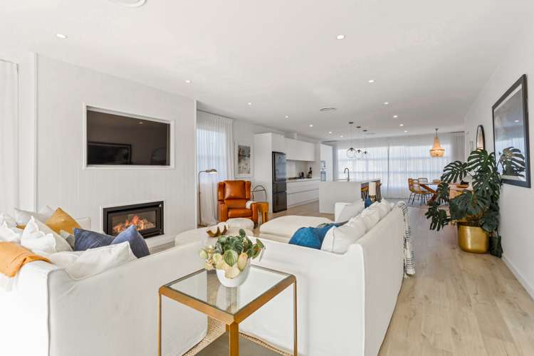 55a Rosario Crescent Red Beach_13