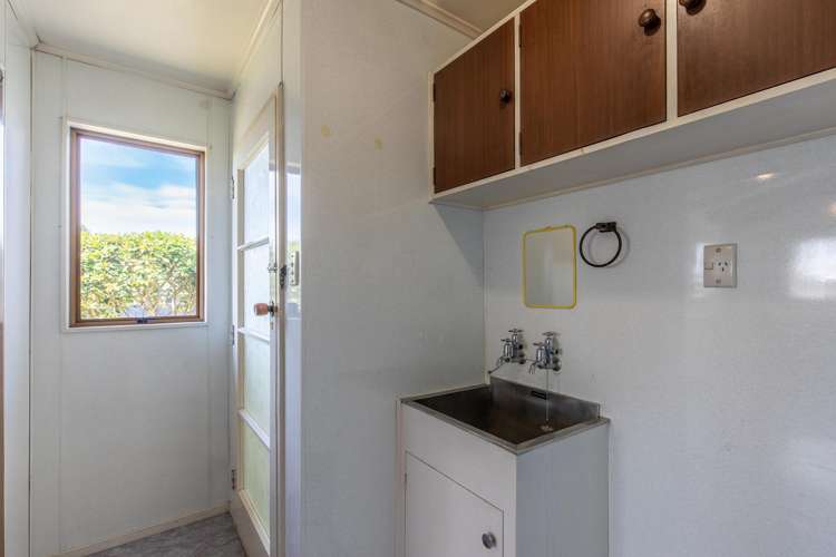 12 Dublin Street Dannevirke_15