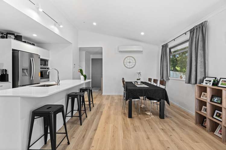 38 Pebble Beach Boulevard Te Kamo_21