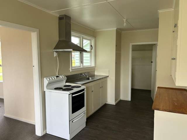 6 Caldwell Road 10748_1