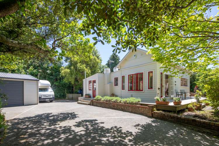 219 Middleton Road Churton Park_0