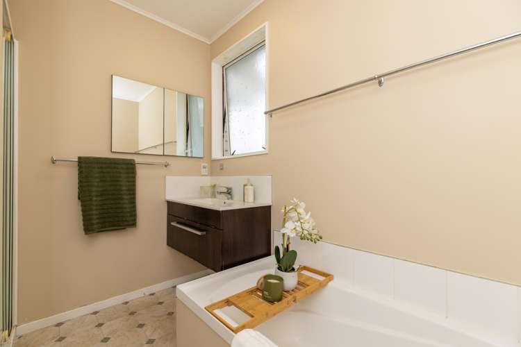 120 Alexander Road Raumati Beach_14