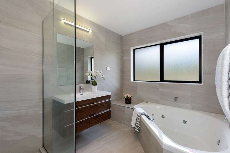 6 Derwent Place Flagstaff_9