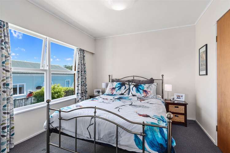2/175 Victoria Road Devonport_10