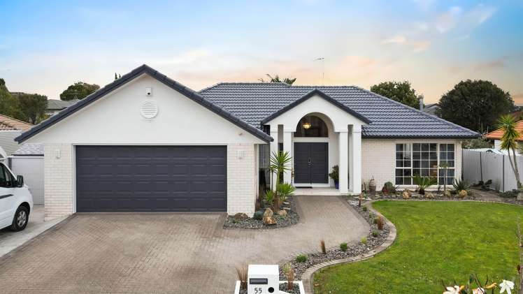 55 Cantora Avenue_0