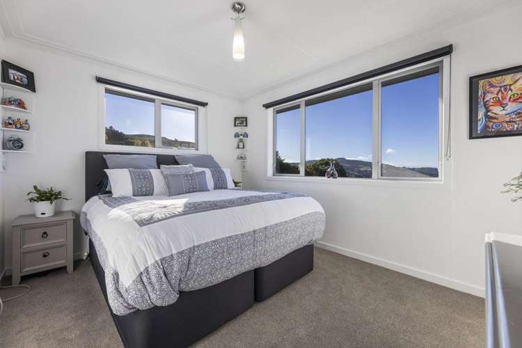 81 Gilkison Street Halfway Bush_9