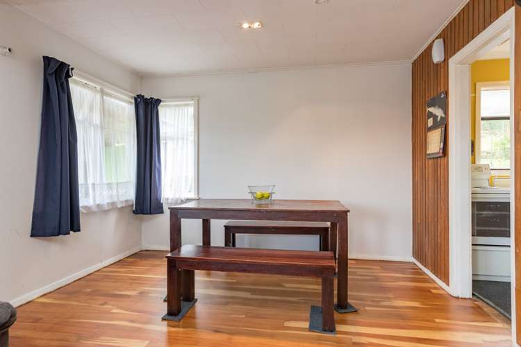 71 Petrie Street Wainuiomata_5