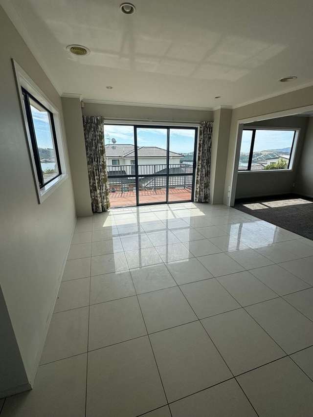 19 Milford Street Aotea_4