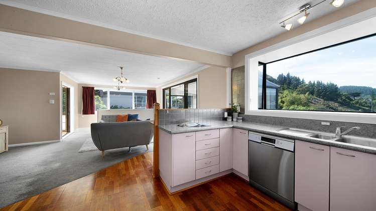 27 Walkers Road Lyttelton_7