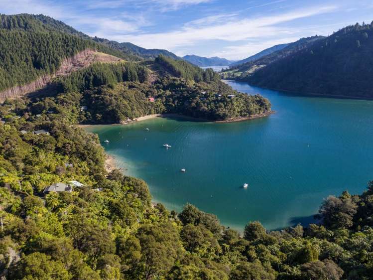 1781 Kenepuru Road Kenepuru Sound_16