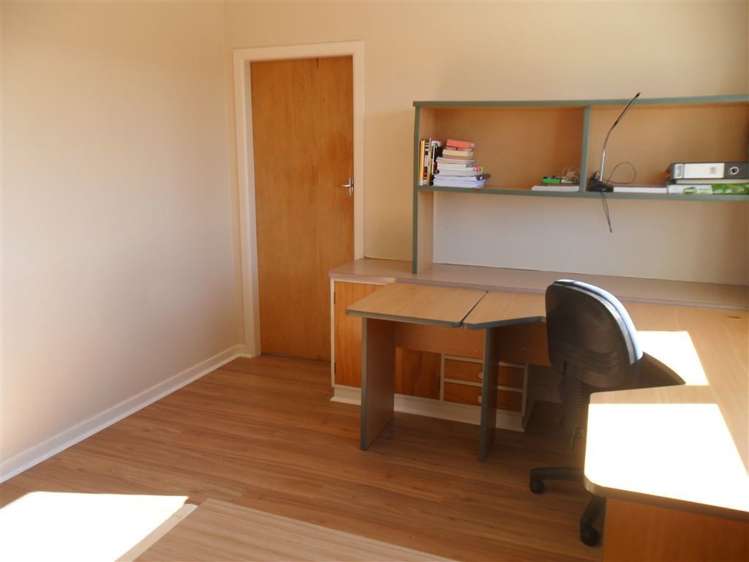 12 Dixon Way Taihape and Surrounds_15