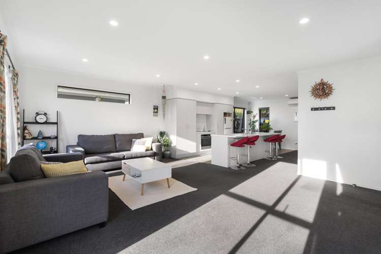 9 McCrorie Road_2