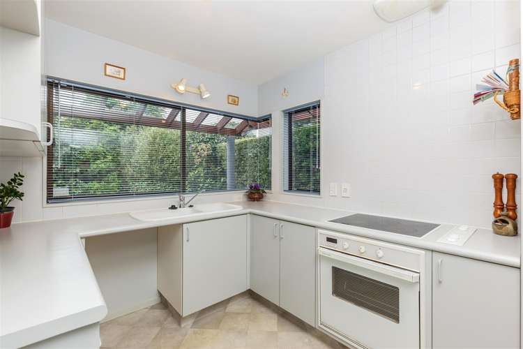 2a Marama Street Castor Bay_6