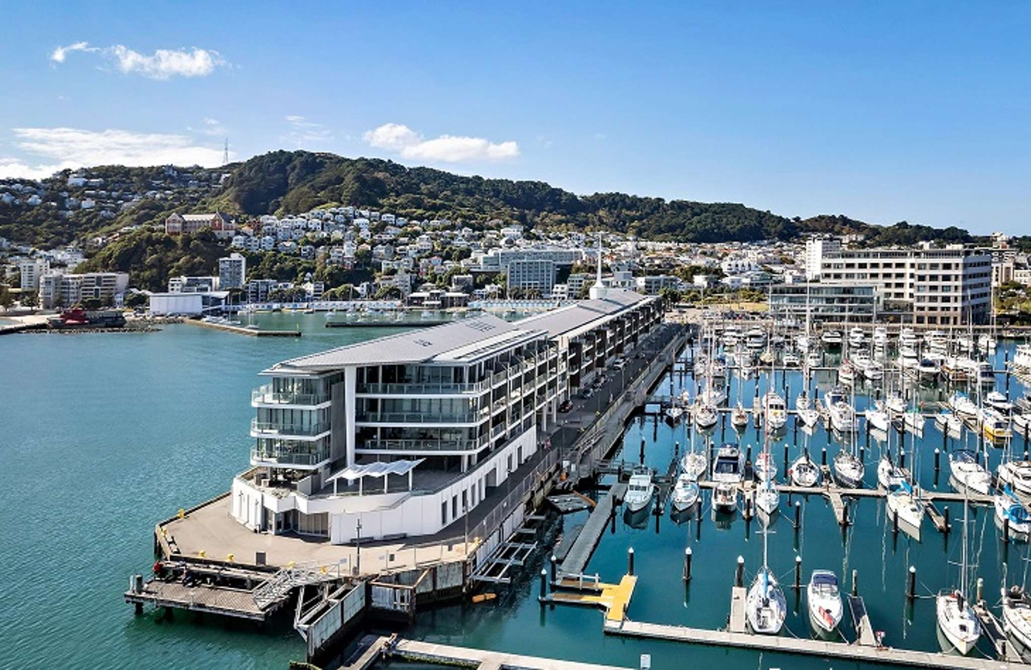 Wharf apartment scores record $5m - as wealthy buyers queue up for the ‘right’ pad