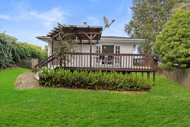 22 Malvina Place Bucklands Beach_2