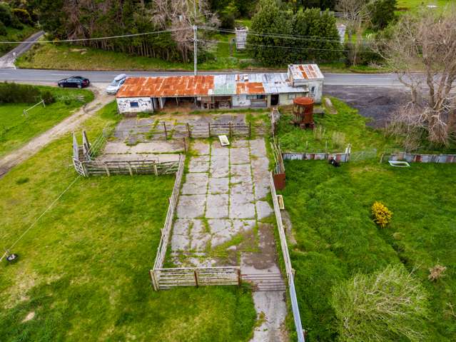 828 Coast Road Wainuiomata Coast_3