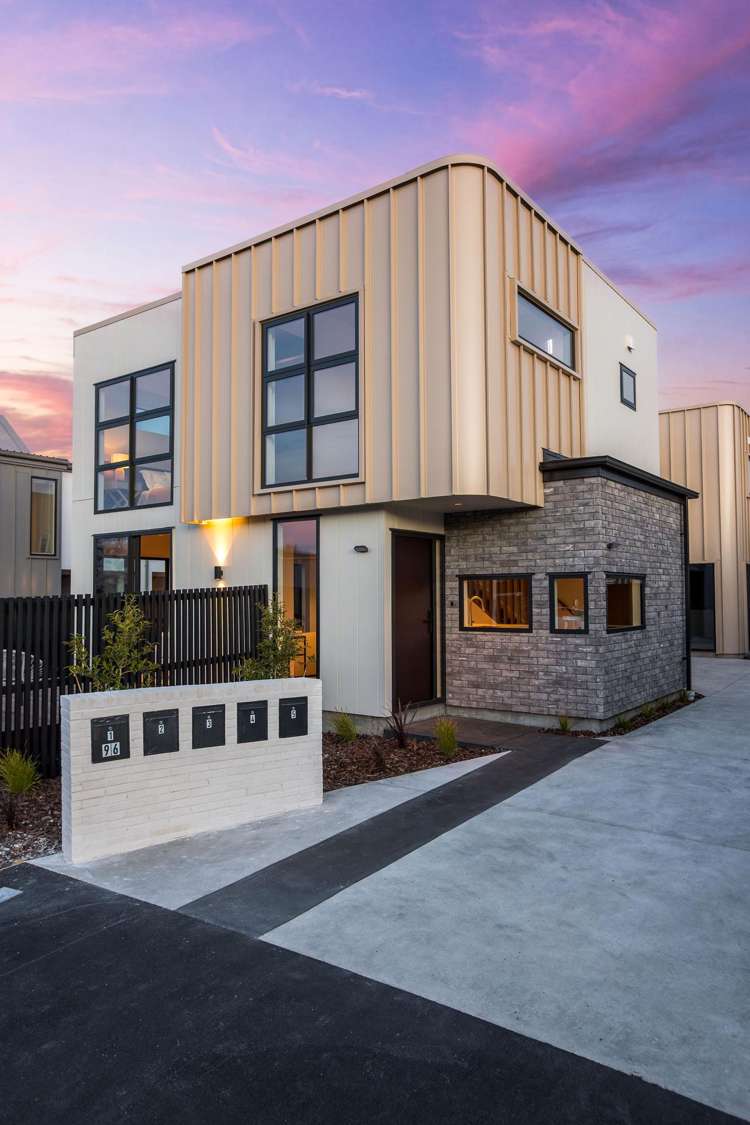 2-4/96 Innes Road St Albans_29