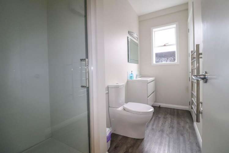 Address withheld Thames_4