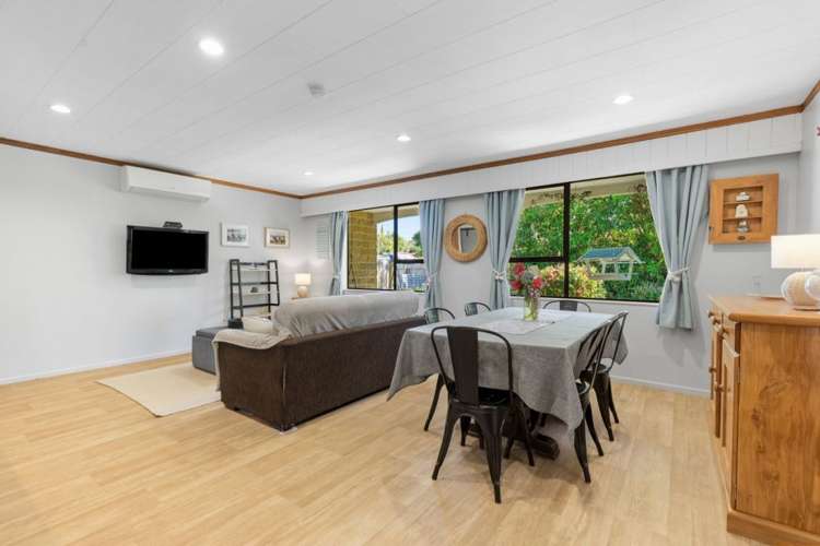 16 The Anchorage Waikawa_10