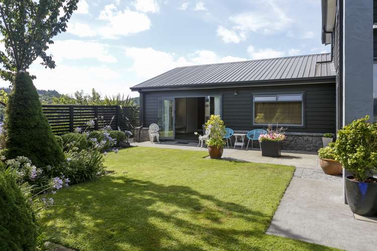 1/864 Whangamata Road Kinloch_24