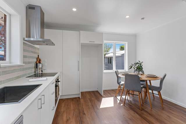 25 Bournemouth Crescent Wainoni_4