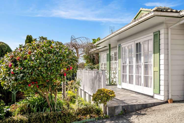 11 Fratley Avenue Farm Cove_19