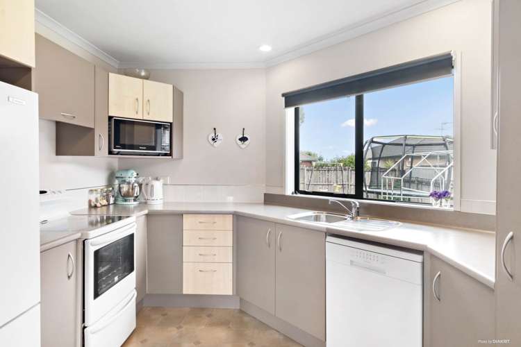 20 Woodcroft Way Pukekohe_1