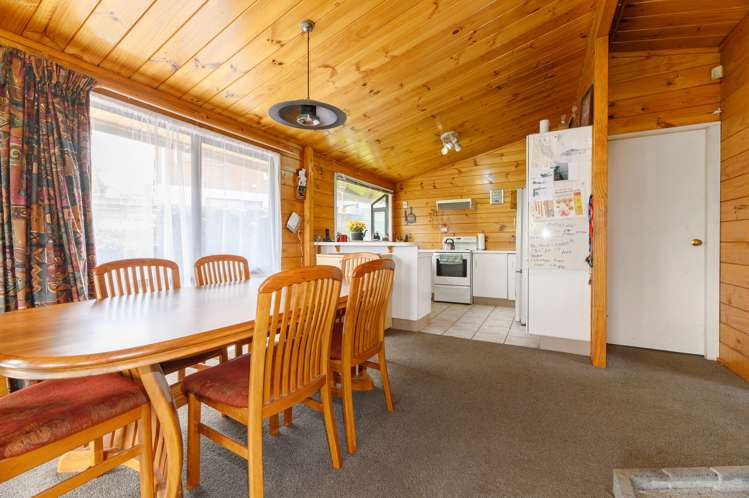 3 Cantua Close Totara Heights_5