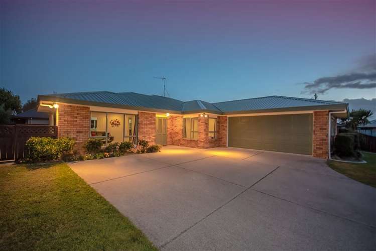 13 Westminster Place Rototuna North_16