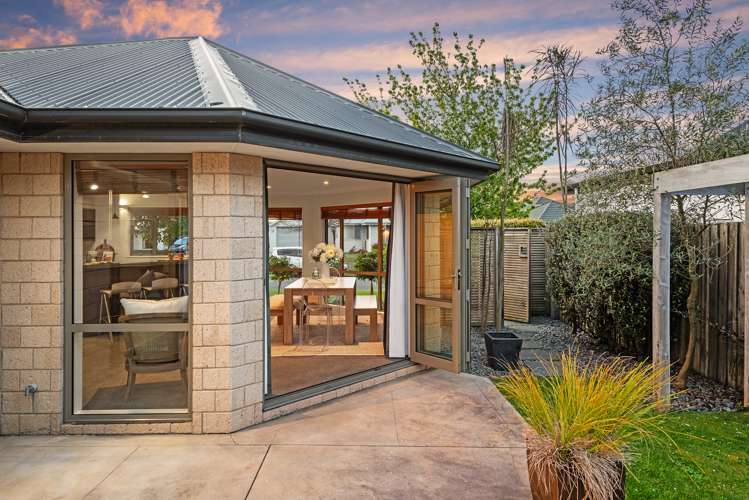 7 Milkers Gate Parklands_15