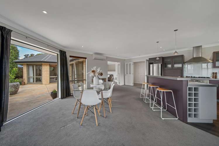 7 Milkers Gate Parklands_5