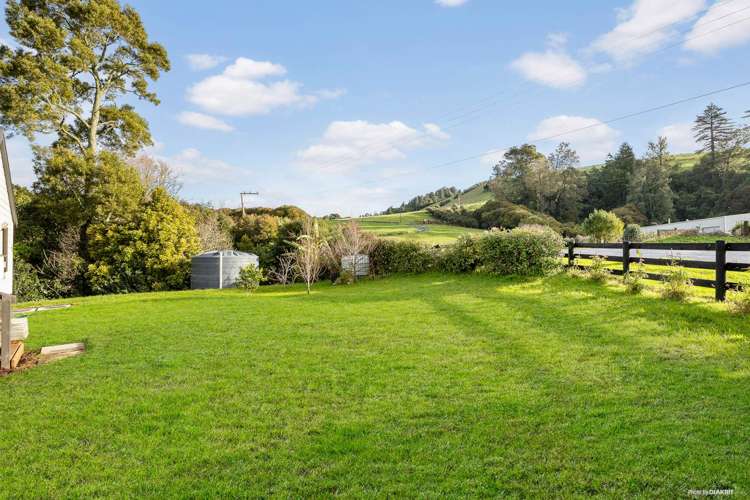 8 Clark And Denize Road Pukekawa_12