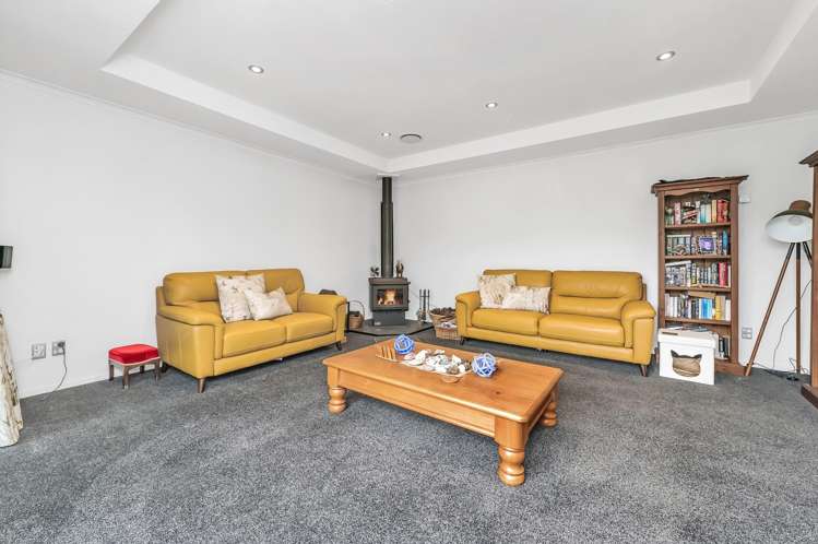 66 Preston Avenue West Melton_13