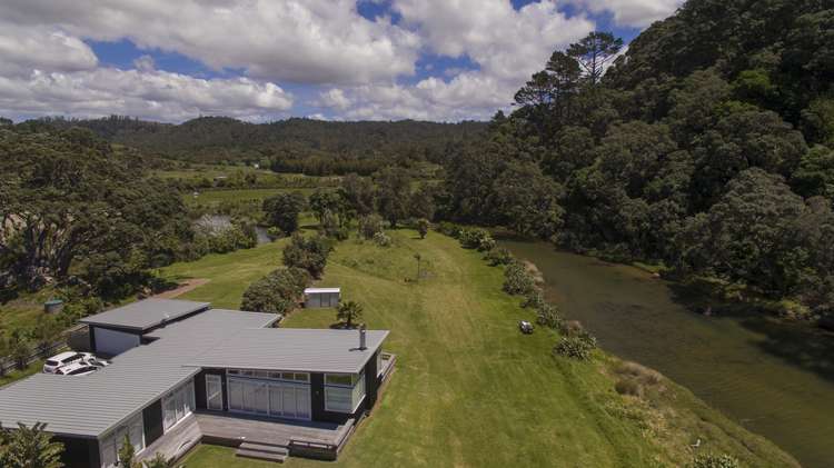 11 Pye Place Hot Water Beach_10