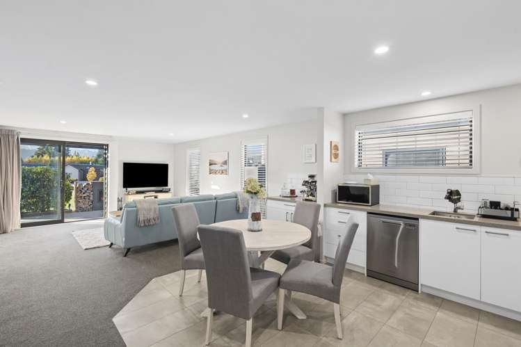 9 Mount Creighton Crescent Wanaka_1