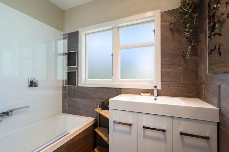 13 Isel Place Stoke_7