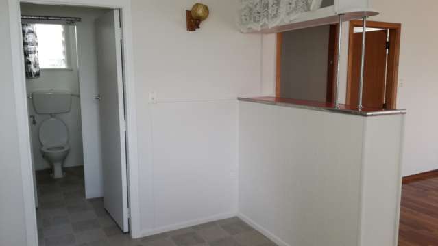 A/14 Youngs Rd 10938_2