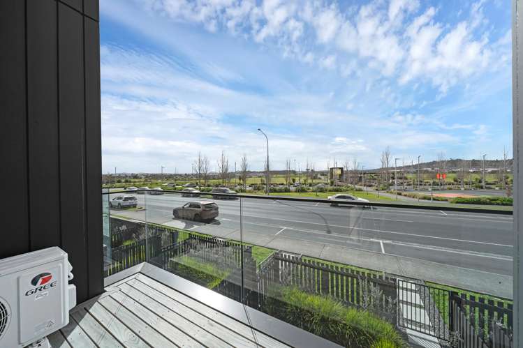 43 Flat Bush School Road Flat Bush_11